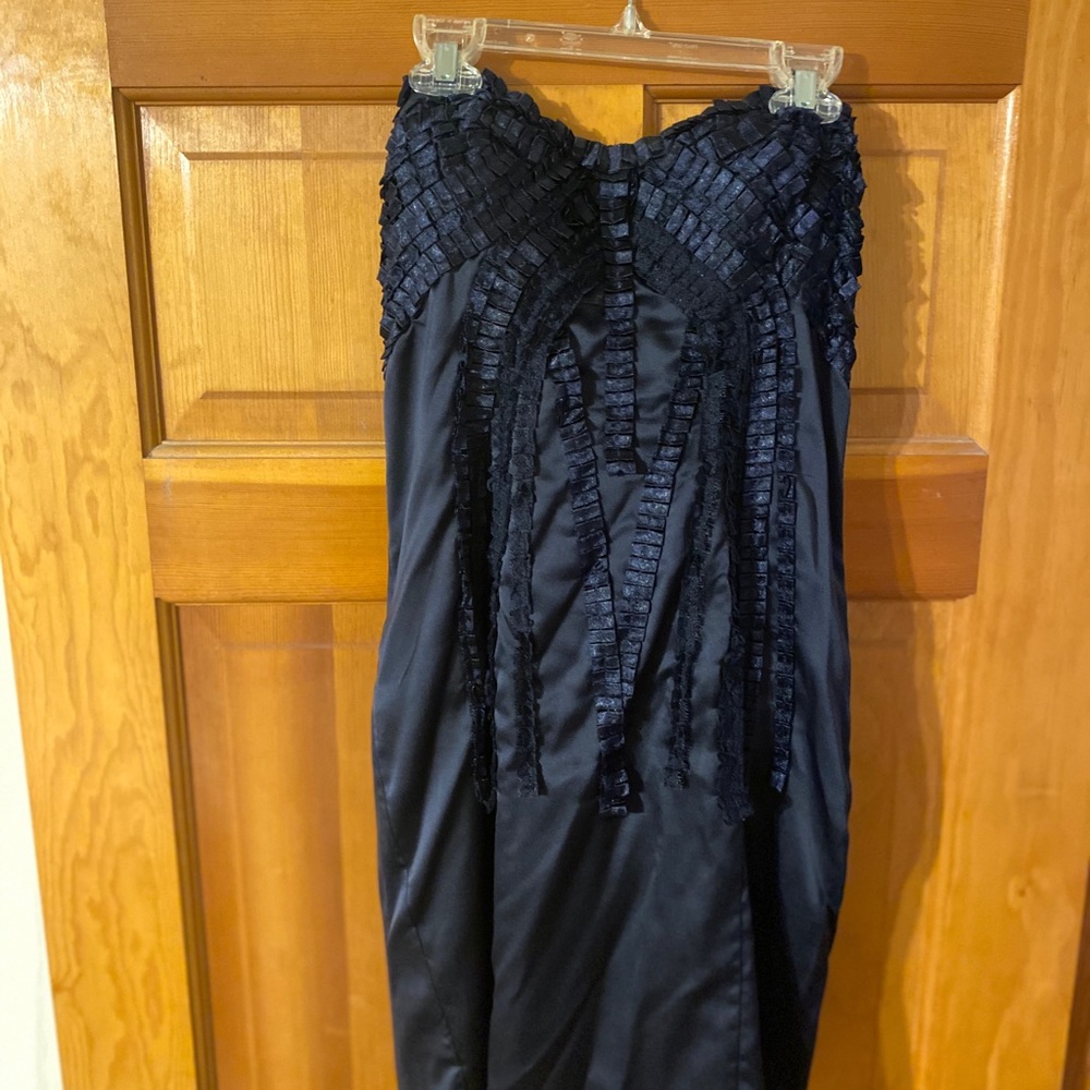 Strapless navy blue Bebe dress